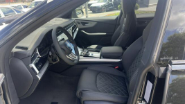 Audi Q8 e-hybrid quattro 490 KM tiptronic pakiet Innovation comfort Radom - zdjęcie 8