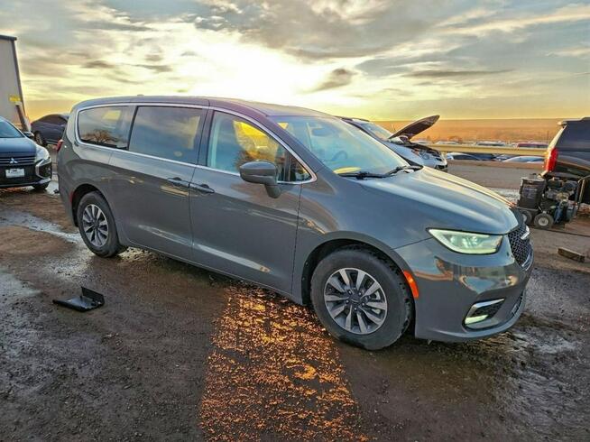 Chrysler Pacifica / PLUG-IN / 3.6 260KM / niski przebieg / Tarnów - zdjęcie 2