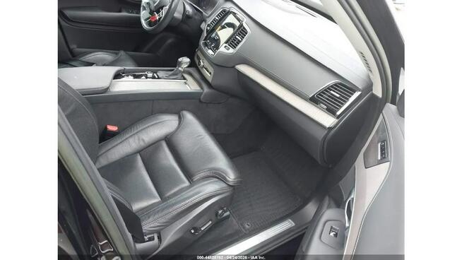 Volvo XC 90 / AWD / Najbogatsza wersja INSCRIPTION / niski przebieg Tarnów - zdjęcie 11