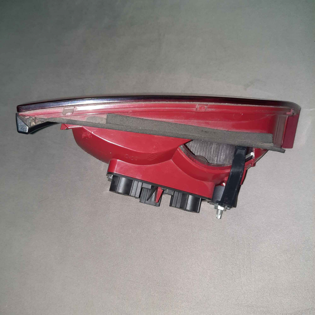 Oryginalna lampa (lewy tył) Audi A4 B8 (Sedan) Jaworzno - zdjęcie 6