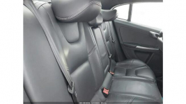 Volvo S60 / 4x4 / Niski przebieg / Tarnów - zdjęcie 11