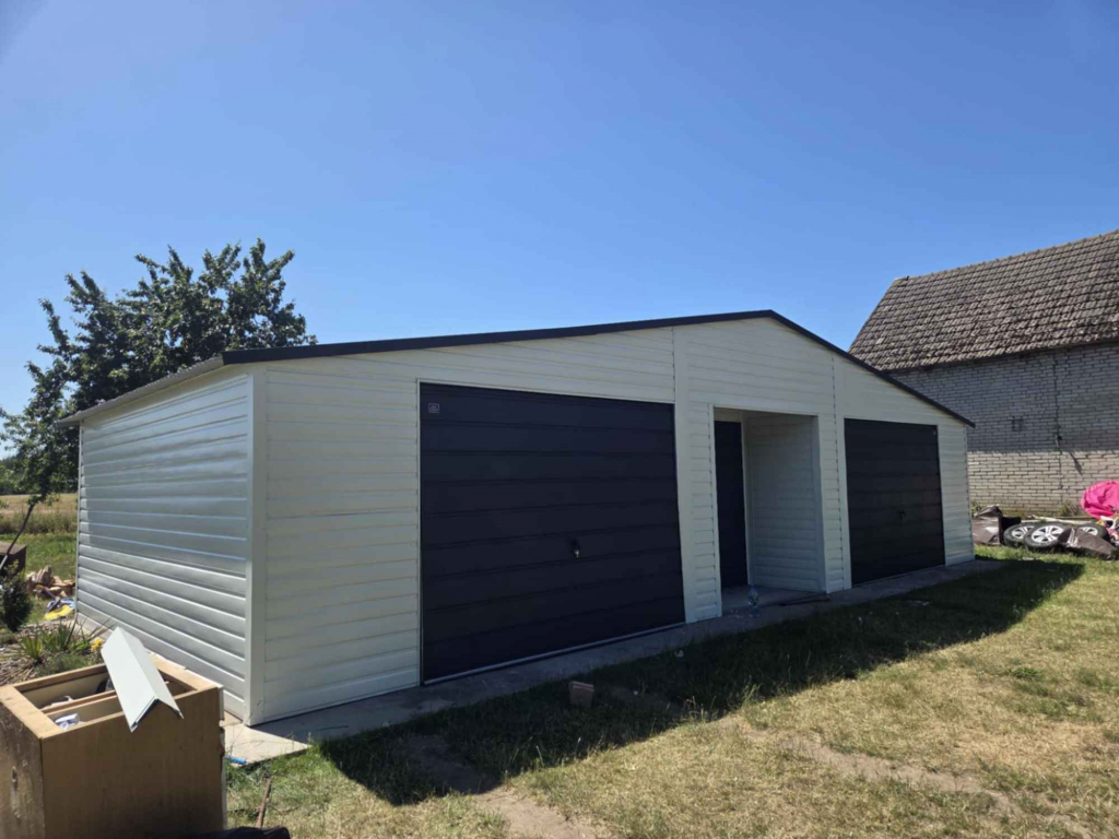 Garaż Blaszany z pomieszczeniem gospodarczym 12x5m Biały + Grafit Mat Radków - zdjęcie 6