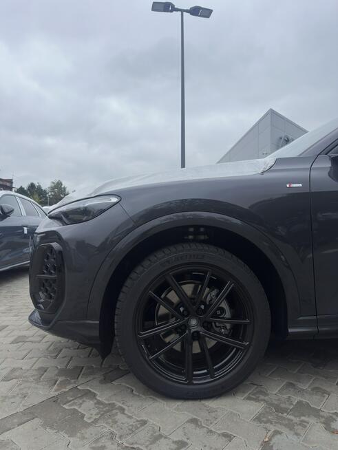 Audi Q5 TDI 204KM quattro S tronic Pakiet Tech plus Pakiet Comfort Radom - zdjęcie 7