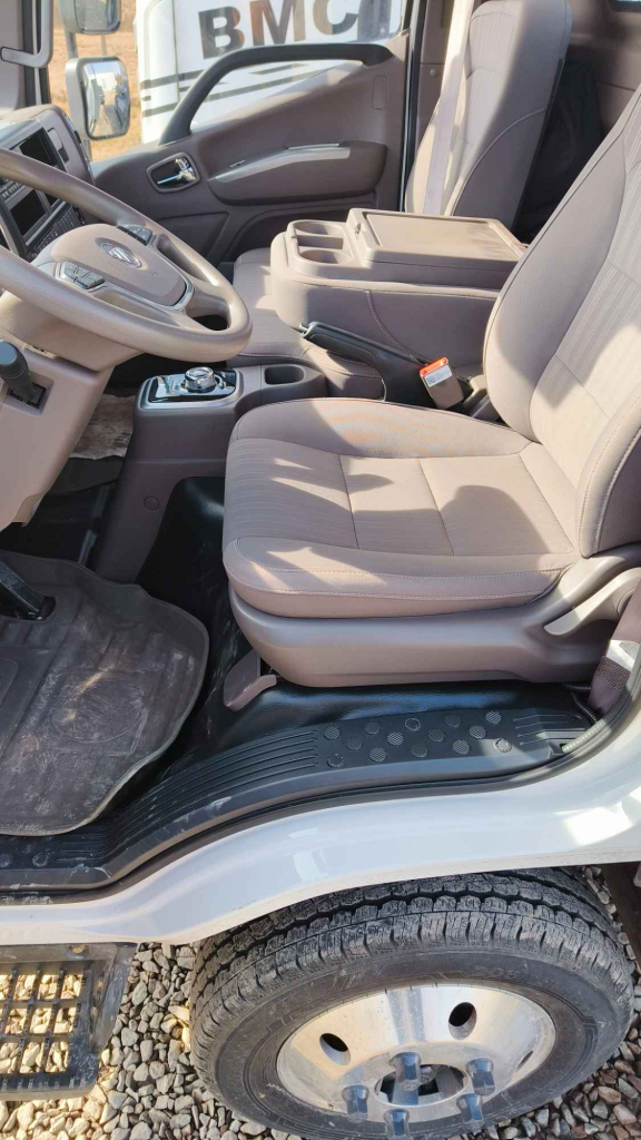 Wywrotka 4x2 elektryczna FOTON eAumark Głogoczów - zdjęcie 4