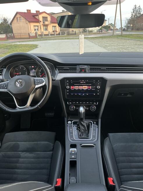 Sprzedam Volkswagen Passat 2.0 TDI SCR DSG7 Elegance Lift Mo Brudzew - zdjęcie 12