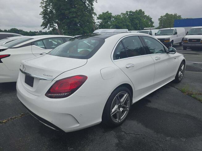 Mercedes C 300 4Matic / pakiet AMG / niski przebieg Cieszyn - zdjęcie 3