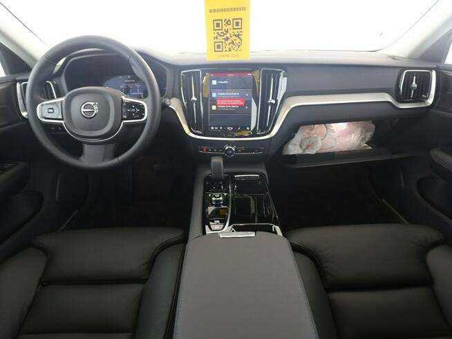 Volvo V60 T6 AWD Plus Dark MY 2025 Tychy - zdjęcie 6