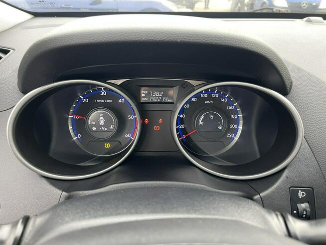 Hyundai ix35 Skóra podgrzewanie Klimatronik Czujniki park. Gliwice - zdjęcie 9