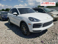 Porsche Cayenne 2019, 3.0L, 4x4, od ubezpieczalni Sulejówek - zdjęcie 1