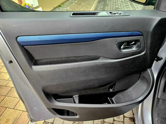 Peugeot Traveller 2.0 HDI Automat Serwis Bezwypadek FV 23% Cena Brutto Zagnańsk - zdjęcie 9