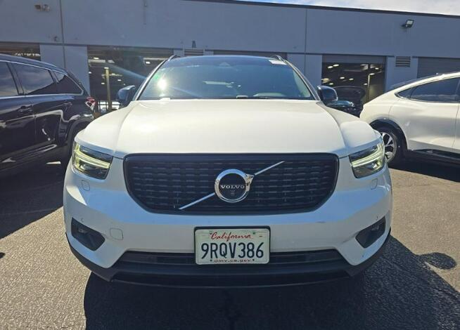 Volvo XC 40 R-Design / AWD / T5 / niski przebieg Chwaszczyno - zdjęcie 2