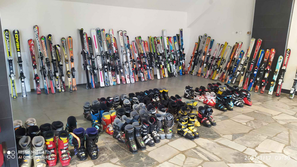 NARTY  używane w Krapkowicach -Hala Otmęt 14 GRUDZIEN  2025 r Krapkowice - zdjęcie 8