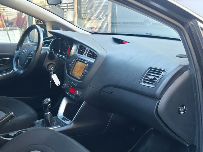 Kia Cee'd 1.4 Benzyna | Serwisowany | Bogate wyposażenie | Piekoszów - zdjęcie 10