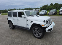 Jeep Wrangler Sahara High Altitude / AWD / Hybryda