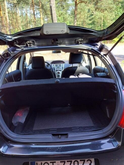 Toyota Yaris 2005r., 1.4 D4D, 66 KW, automat, 198 tyś. km. Otwock - zdjęcie 5