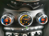 F56 Hatchback 1.2 102KM , Manual, Przebieg 83816 Warszawa - zdjęcie 3