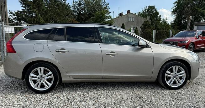 Volvo V60 Bi-Xenon Skóry Navi Gwarancja Kutno - zdjęcie 4