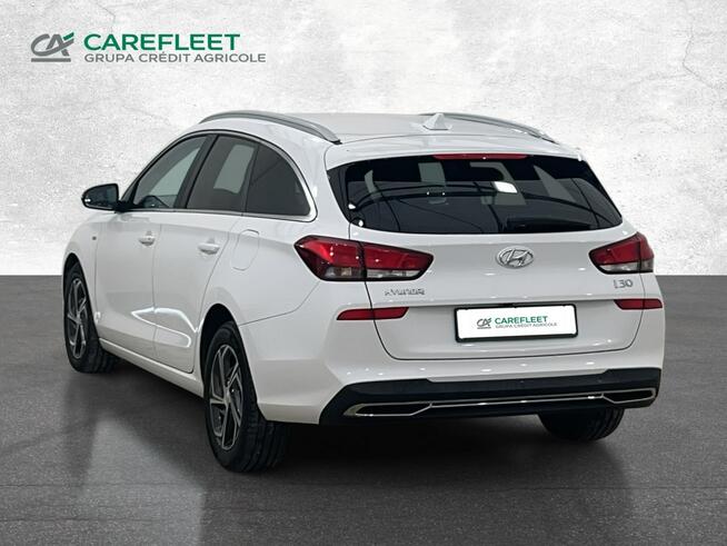 Hyundai i30 1.5 T-GDI 48V Smart DCT Kombi Warszawa - zdjęcie 7