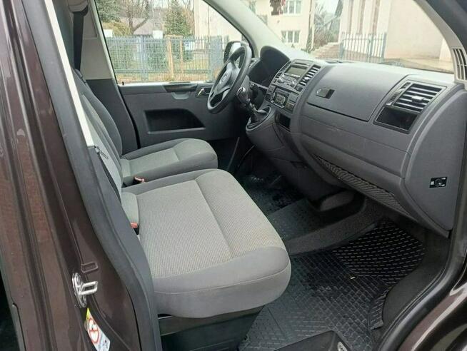 Volkswagen Caravelle Po opłatach bezwypadkowy udokumentowany przebieg Zwoleń - zdjęcie 6