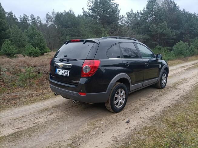 Chevrolet Captiva 2.4 Nowy Gaz Klimatronik 7 osobowy Alu Kłobuck - zdjęcie 3