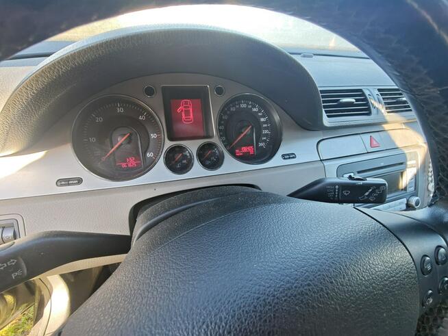 Volkswagen Passat 2,0 TDI Rząśnik - zdjęcie 8