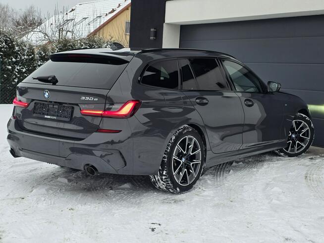 330e Mpakiet /przepiękna/ F-VAT 23% /zarysowany bok Czarnków - zdjęcie 3