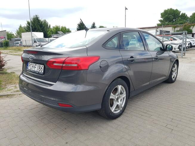 Ford Focus 1,5 TDCi Sedan Salon Polska Klima Zarejestrowany Gwarancja Włocławek - zdjęcie 5