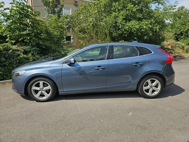 Volvo V40 Ładne i Zadbane* Panorama dach* Rok GWARANCJI Opoczno - zdjęcie 2