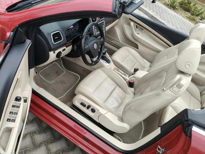 Volkswagen EOS 2.0 TSI / AUTOMAT / JASNE WNĘTRZE / CABRIO Ostrów Wielkopolski - zdjęcie 9