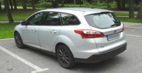 Ford focus mk3 1,6 TDCI DPF Champions Edition- kombi Myślenice - zdjęcie 5