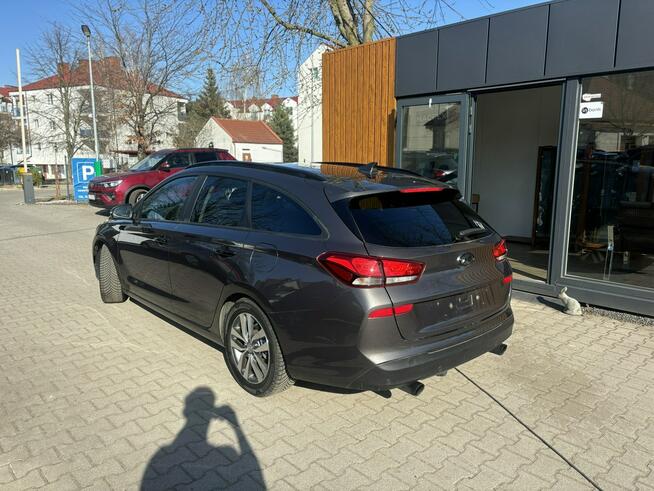 Hyundai i30 Bogaty Model Poznań - zdjęcie 4