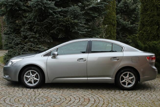 Toyota Avensis 147 KM Benzyna Przebieg 96 tys km Sedan Lubań - zdjęcie 5