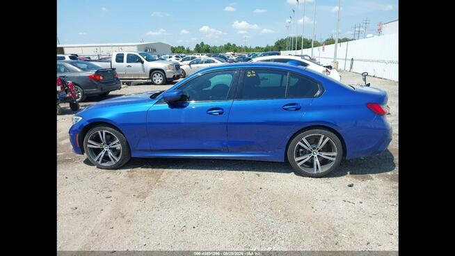 BMW 330 M-Pakiet / Piękna konfiguracja / niski przebieg Tarnów - zdjęcie 7