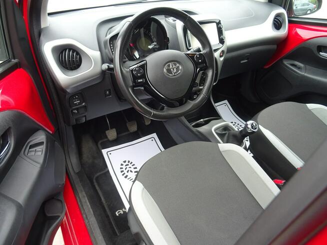 Toyota Aygo 1.0 VV-I X-PLAY, Samochód w super  stanie Łódź - zdjęcie 10