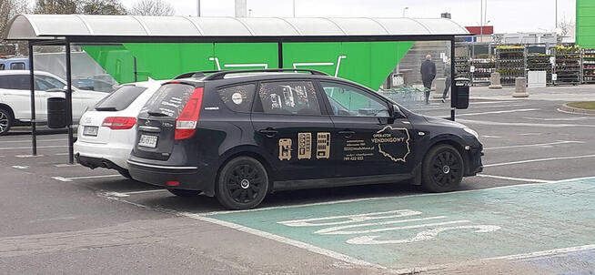 Hyundai I30 CW Czarny Kombi Bronisze - zdjęcie 4