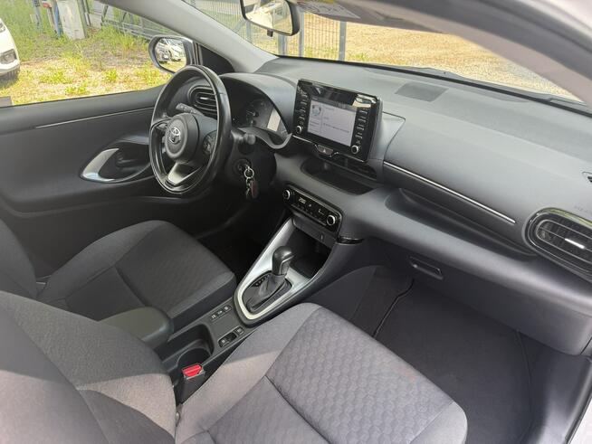 Toyota Yaris 1.5HSD 125KM Bezwypadkowy Oryginalny lakier Serwisowany Otwock Mały - zdjęcie 9