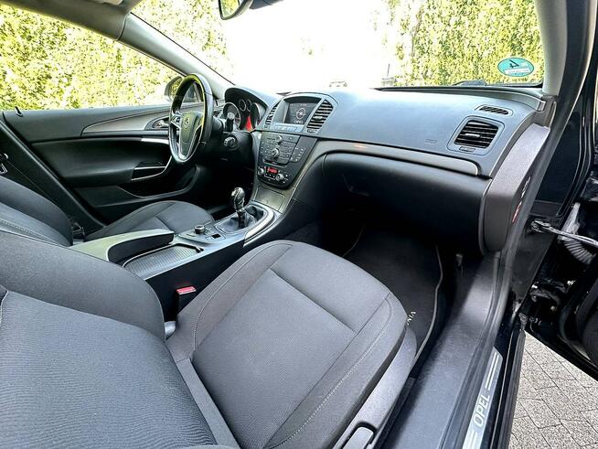 Opel Insignia Sports Tourer 2.0 CDTI 131 KM Navi  Klimatronic 2x PDC Wrocław - zdjęcie 11