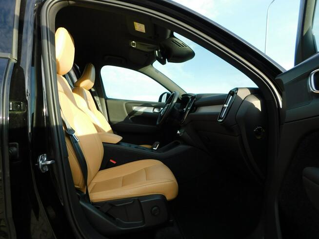 Volvo XC 40 z Gwarancją Bezwypadkowy Beżowa Skóra Żyrardów - zdjęcie 11