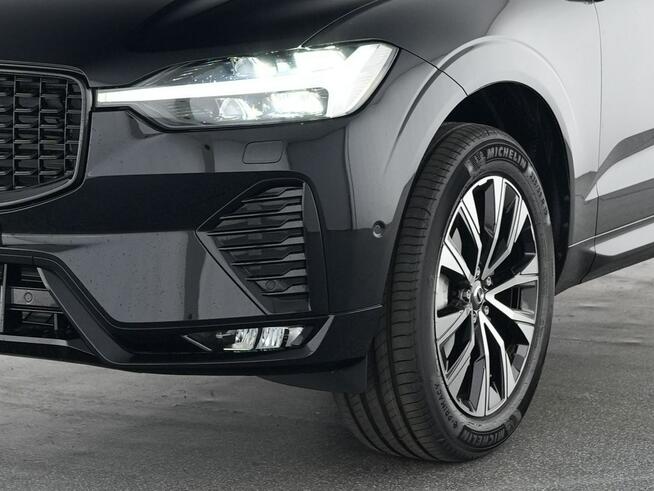 Volvo XC 60 B5(B) AWD Plus Dark MY 2025 Tychy - zdjęcie 10