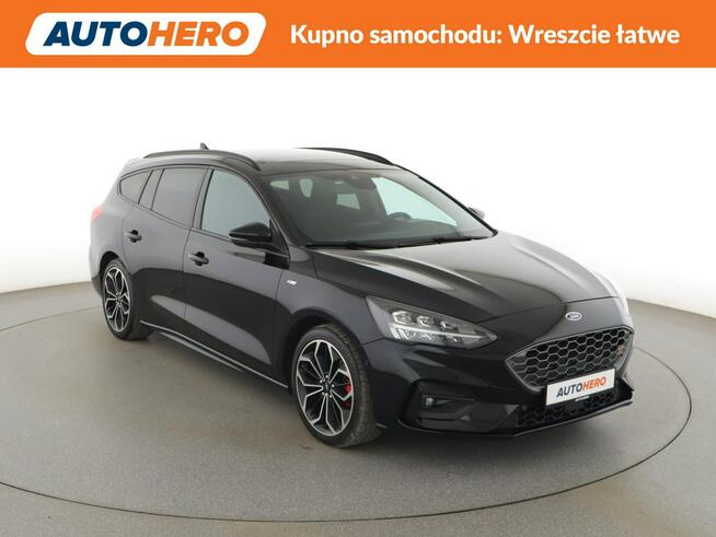 Ford Focus ST-Line kamera navi HUD grzane fotele hak panorama LED Warszawa - zdjęcie 10