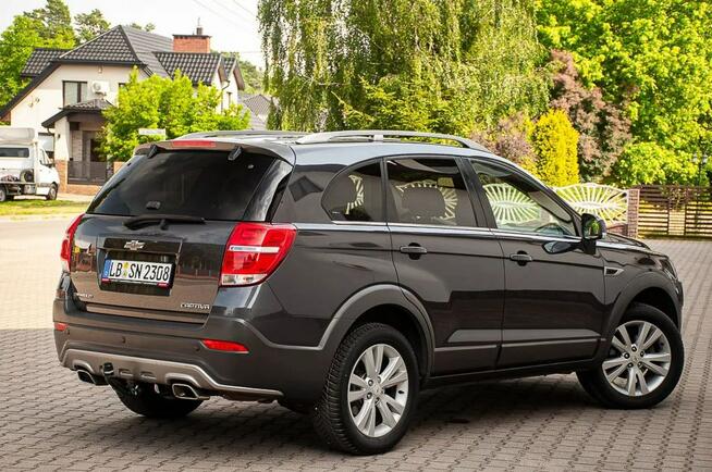 Chevrolet Captiva 2.4 167KM * 4x4 * 7osobowa * Skóry * Opłacona * Ostrów Mazowiecka - zdjęcie 4