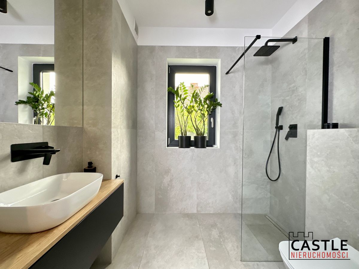 Luksusowy dom z tarasem i ogrodem – Smochowice Poznań - zdjęcie 3