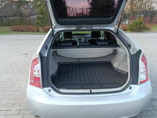 Sprzedam Toyota Prius 3. Łomianki - zdjęcie 4