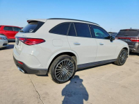 Mercedes GLC 300 4Matic / pakiet AMG / niski przebieg Warszawa - zdjęcie 4