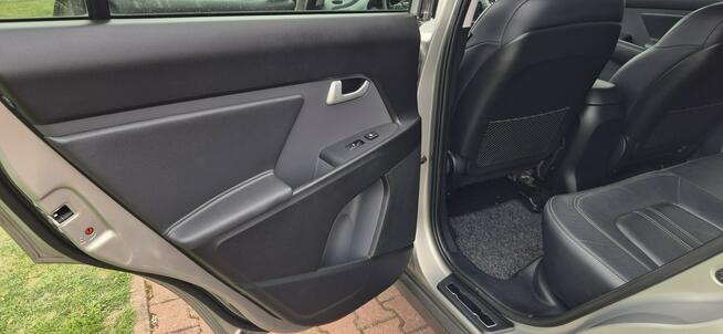 Kia Sportage ŚWIETNY STAN-KAMERA-NAVI-NAGŁOSNIENIE Paproć - zdjęcie 11