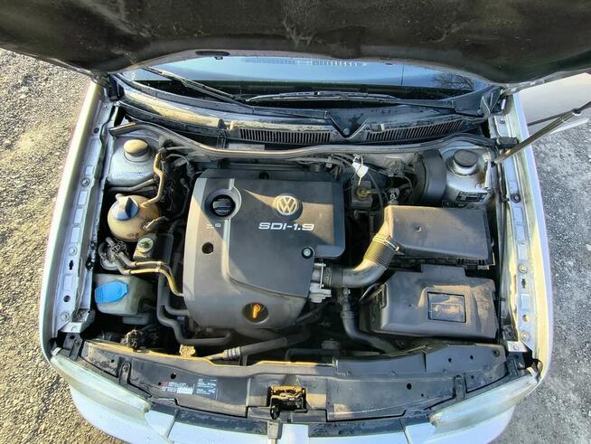 Sprzedam VOLKSWAGENA BORA 1.9 SDI Nowy Sącz - zdjęcie 5