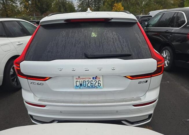 Volvo XC 60 Bogata wersja wyposażenia / AWD / B5 Wrocław - zdjęcie 5