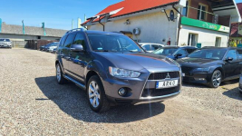 Mitsubishi Outlander AWD, ksenony, PDC