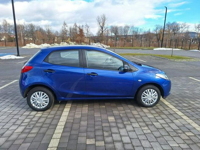 Mazda 2 rok 2009, 1.3 benzyza  bardzo zadbana Nowy Sącz - zdjęcie 3