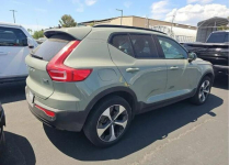 Volvo XC 40 Najbogatsza wersja wyposażenia Ultimate Dark Theme / AWD Cieszyn - zdjęcie 4